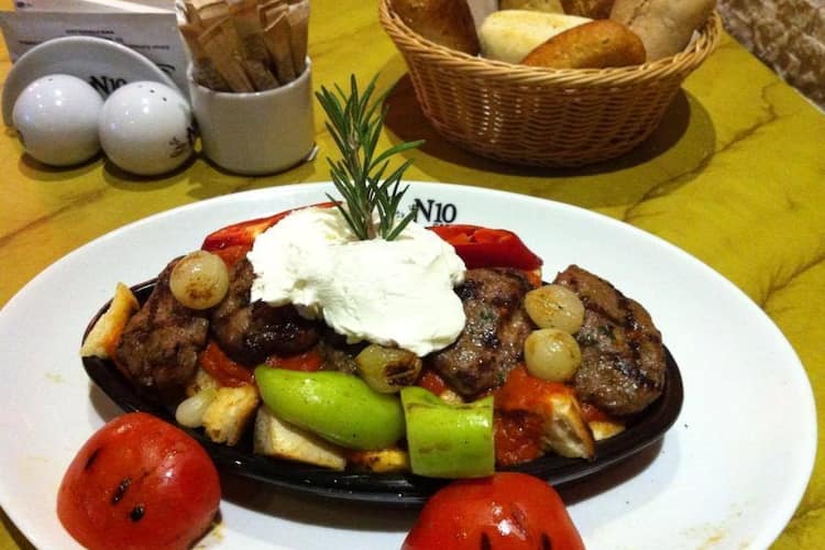 Istanbul Bahcelievler Yayla Kahvalti Mekanlari